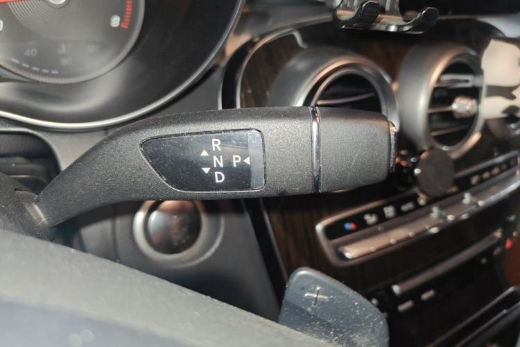 Used Mercedes-Benz GLC 2016 GLC 260 4MATIC Luxury Model Gear Lever