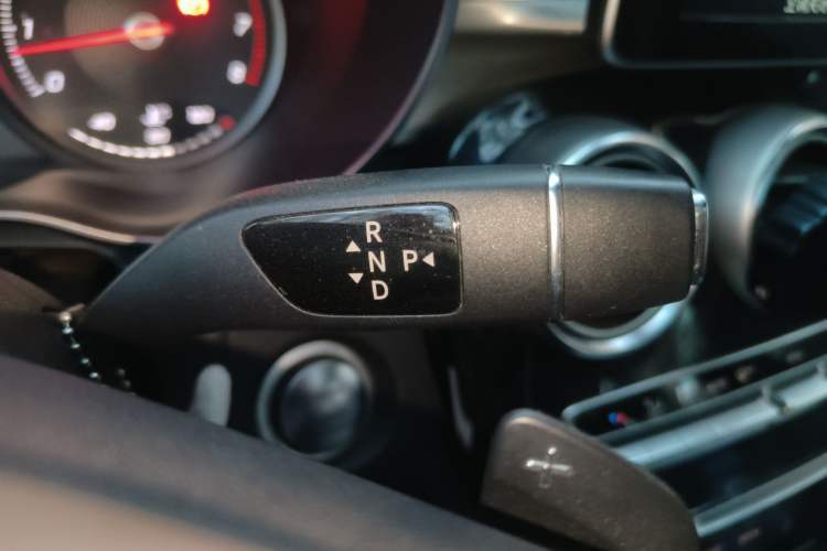 Used Mercedes-Benz GLC 2016 GLC 200 4MATIC Gear Lever