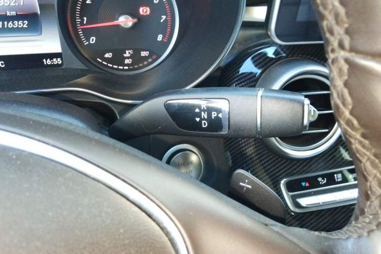 Used Mercedes-Benz GLC 2016 GLC 260 4MATIC Luxury Model Gear Lever