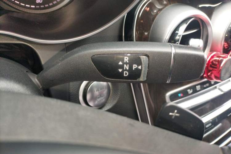 Used Mercedes-Benz GLC 2016 GLC 260 4MATIC Luxury Model Gear Lever