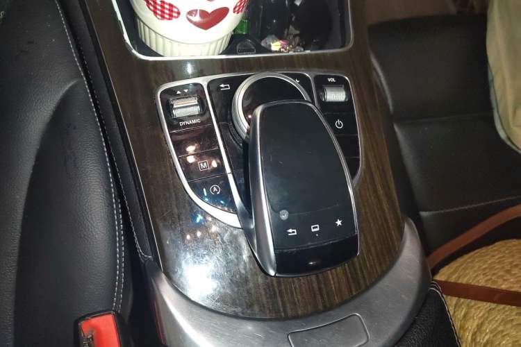 Used Mercedes-Benz GLC 2016 GLC 260 4MATIC Luxury Model Gear Lever