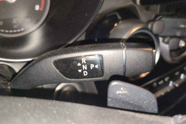 Used Mercedes-Benz GLC 2016 GLC 200 4MATIC Gear Lever