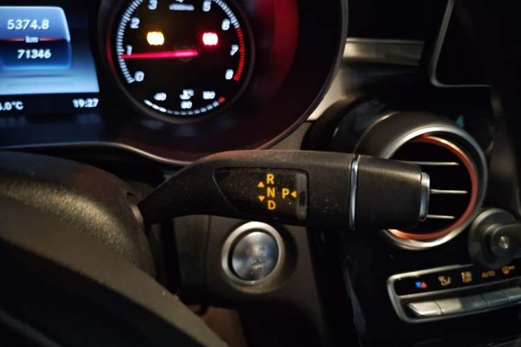Used Mercedes-Benz GLC 2016 GLC 200 4MATIC Gear Lever