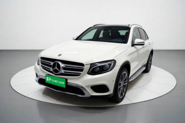 Used Mercedes-Benz GLC 2016 GLC 300 4MATIC Luxury Model