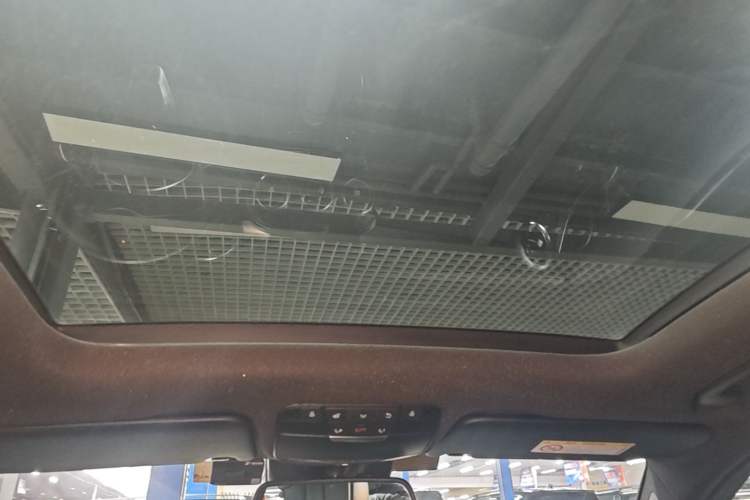 Used Mercedes-Benz GLC 2016 GLC 300 4MATIC Dynamic Model Headliner