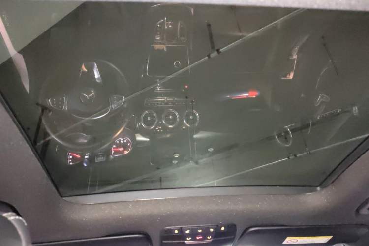 Used Mercedes-Benz GLC 2016 GLC 260 4MATIC Dynamic Edition Headliner