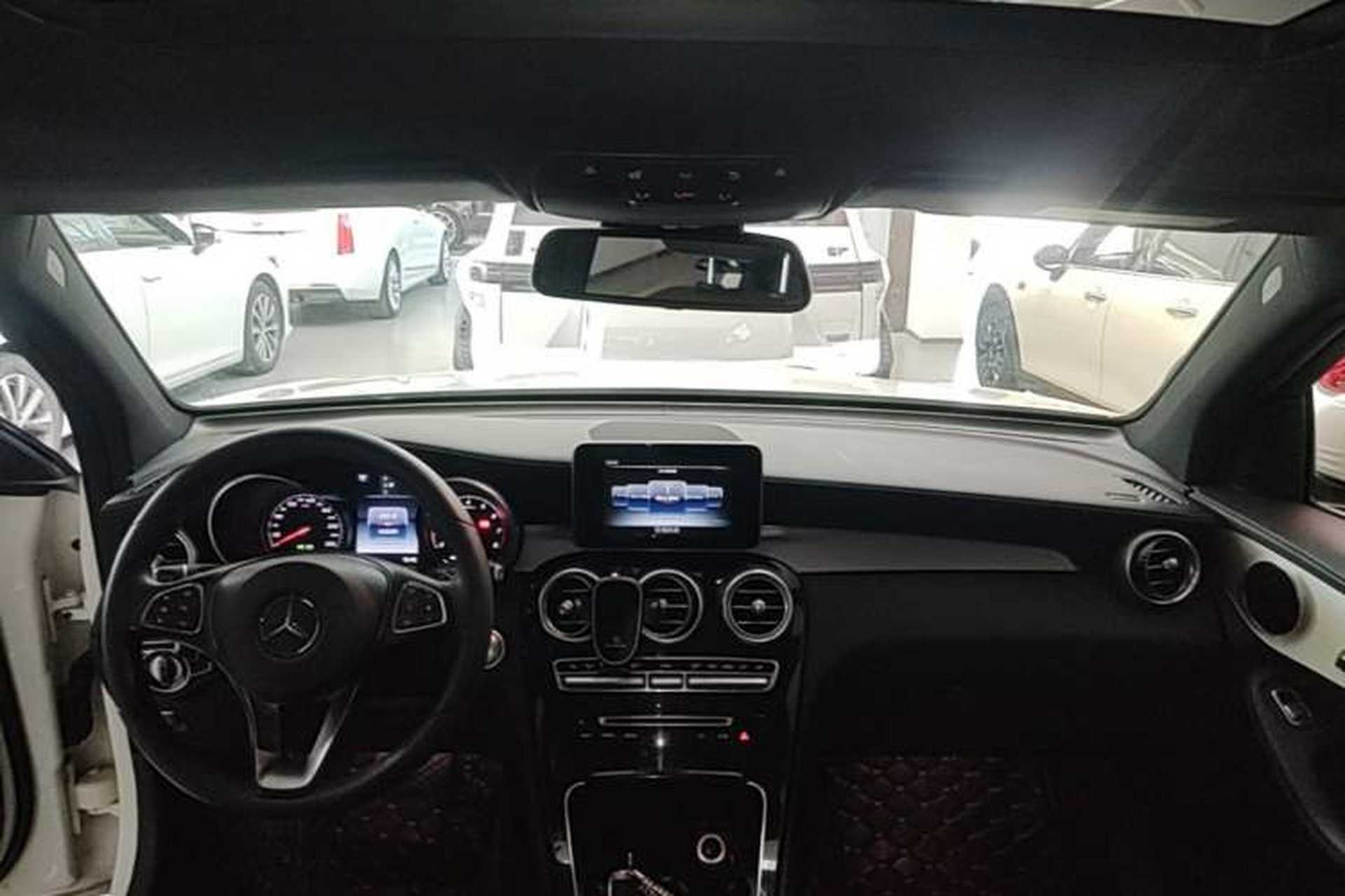 Used Mercedes-Benz GLC 2016 GLC 200 4MATIC Headliner
