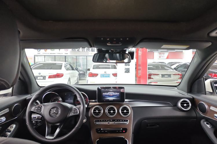 Used Mercedes-Benz GLC 2016 GLC 300 4MATIC Dynamic Model Headliner