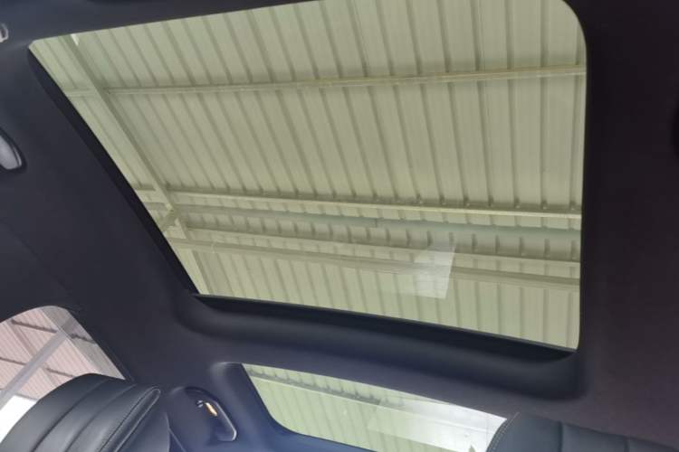 Used Mercedes-Benz GLC 2016 GLC 260 4MATIC Dynamic Edition Headliner