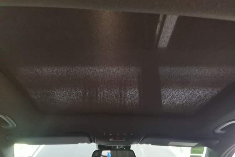 Used Mercedes-Benz GLC 2016 GLC 300 4MATIC Dynamic Model Headliner