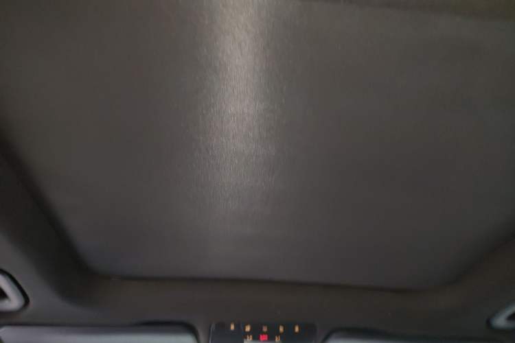 Used Mercedes-Benz GLC 2016 GLC 260 4MATIC Dynamic Edition Headliner