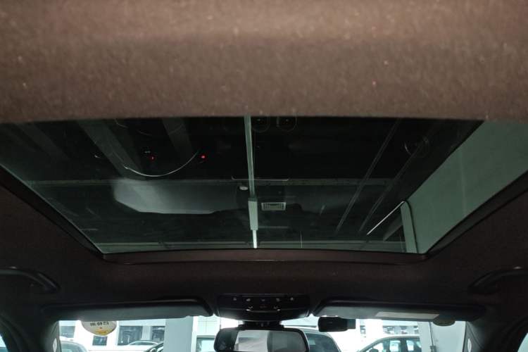 Used Mercedes-Benz GLC 2016 GLC 200 4MATIC Headliner