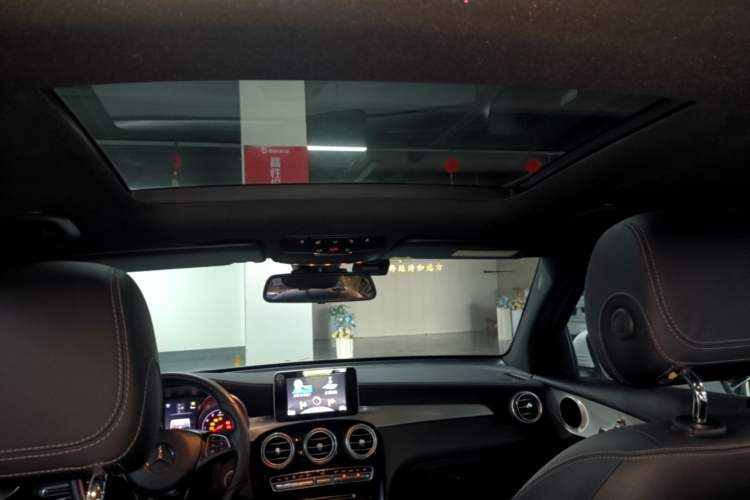 Used Mercedes-Benz GLC 2016 GLC 200 4MATIC Headliner