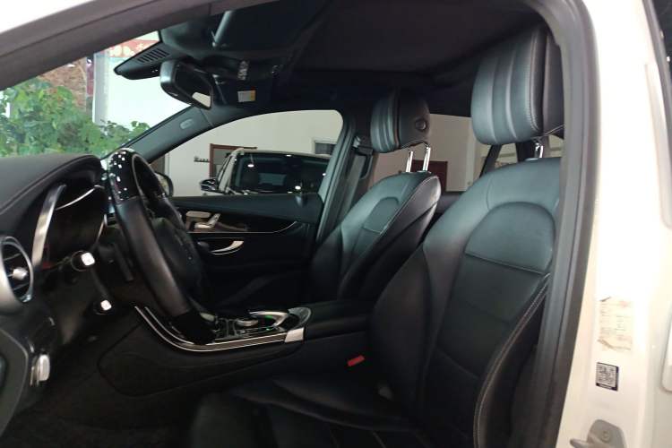 Used Mercedes-Benz GLC 2016 GLC 260 4MATIC Dynamic Edition Headliner