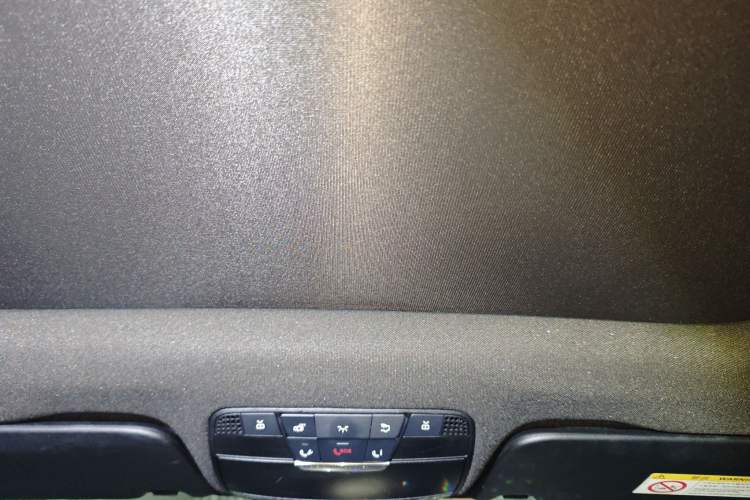 Used Mercedes-Benz GLC 2016 GLC 300 4MATIC Dynamic Model Headliner