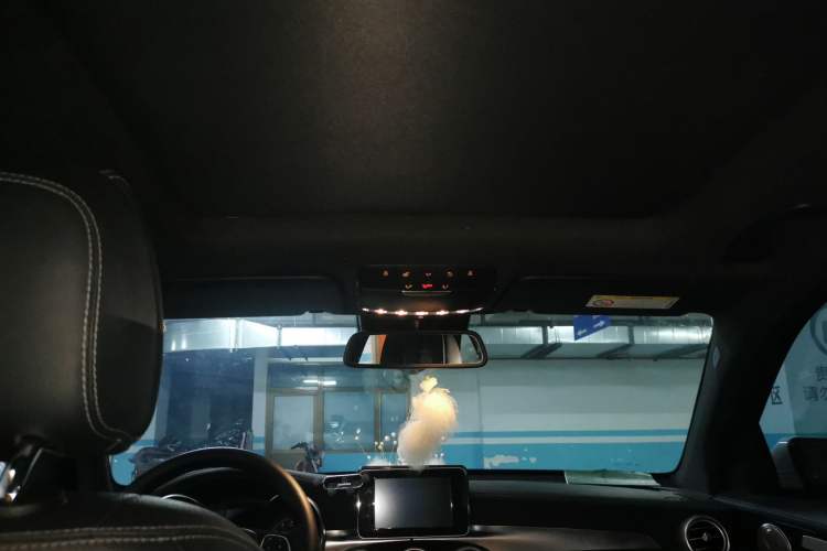 Used Mercedes-Benz GLC 2016 GLC 260 4MATIC Luxury Model Headliner