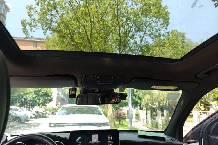 Used Mercedes-Benz GLC 2016 GLC 260 4MATIC Dynamic Edition Headliner