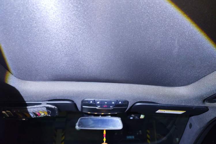 Used Mercedes-Benz GLC 2016 GLC 300 4MATIC Dynamic Model Headliner