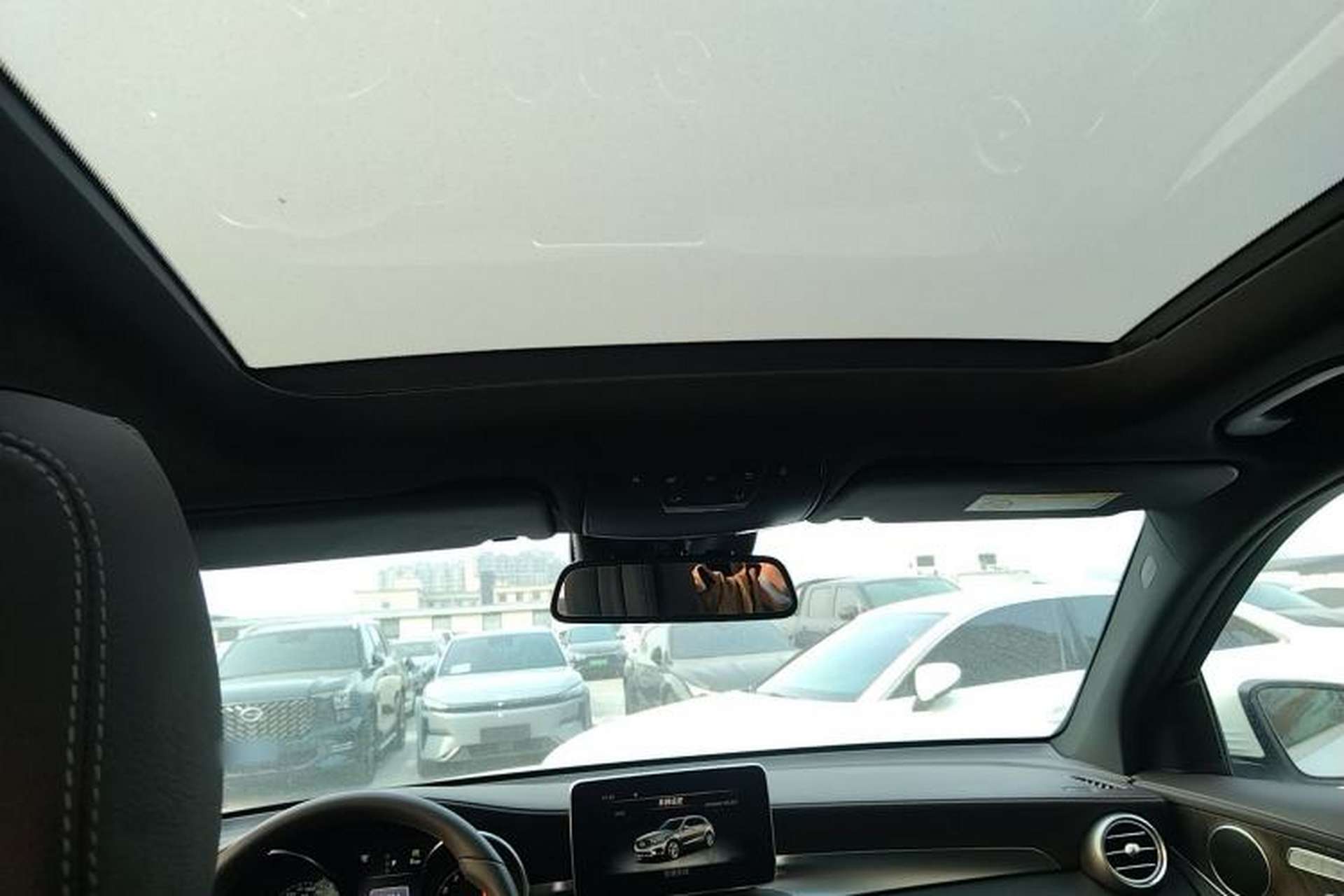 Used Mercedes-Benz GLC 2016 GLC 300 4MATIC Luxury Model Headliner