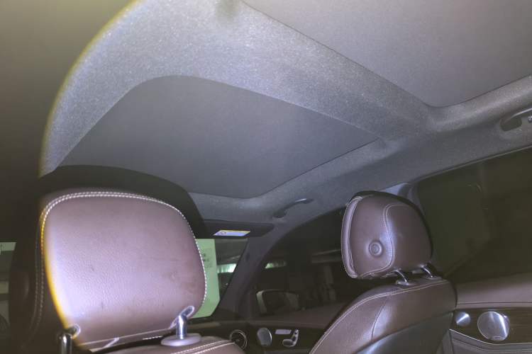 Used Mercedes-Benz GLC 2016 GLC 260 4MATIC Luxury Model Headliner