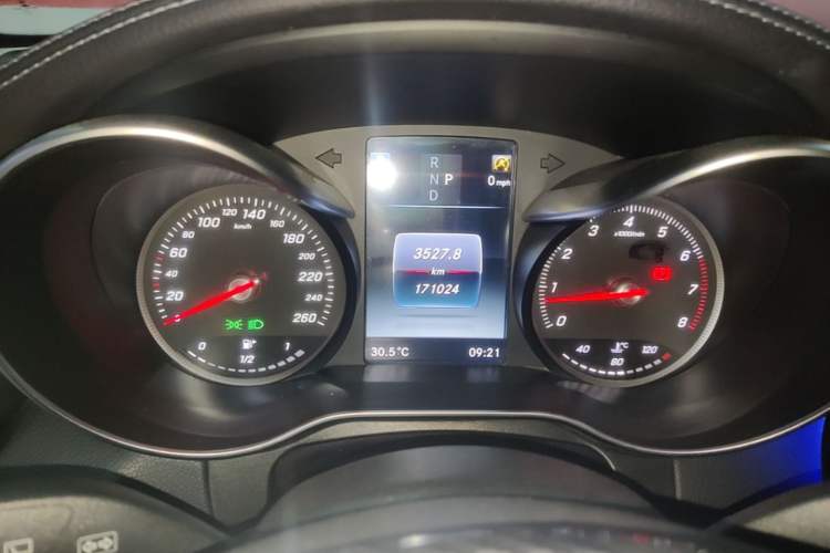 Used Mercedes-Benz GLC 2016 GLC 200 4MATIC Instrument Cluster