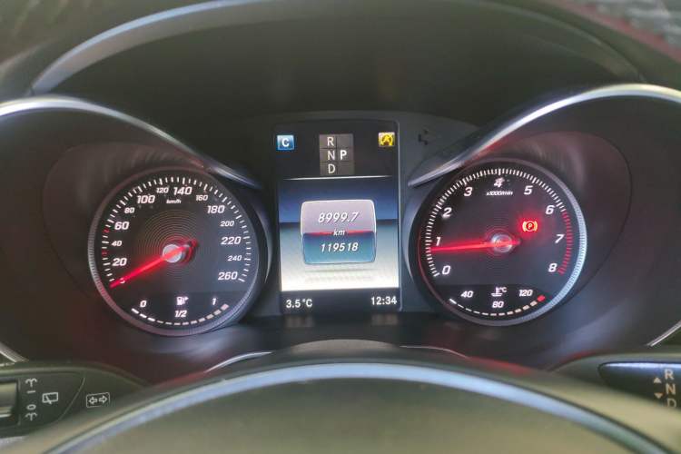 Used Mercedes-Benz GLC 2016 GLC 260 4MATIC Dynamic Edition Instrument Cluster