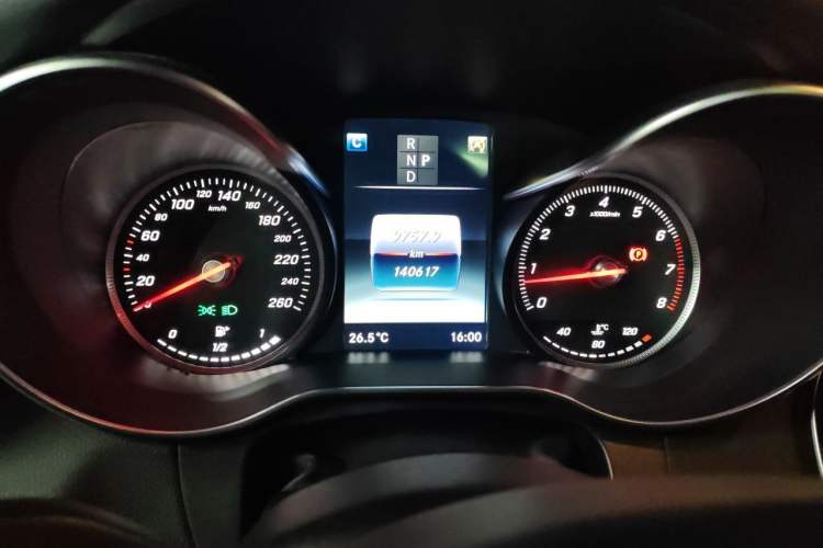 Used Mercedes-Benz GLC 2016 GLC 260 4MATIC Dynamic Edition Instrument Cluster