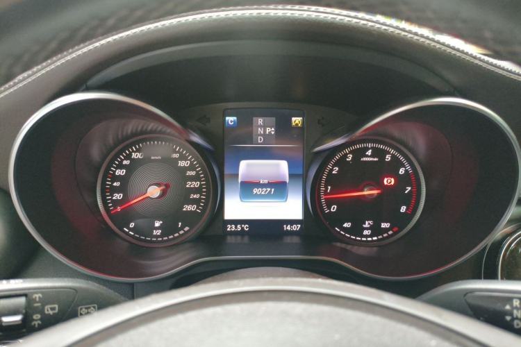 Used Mercedes-Benz GLC 2016 GLC 260 4MATIC Luxury Model Instrument Cluster