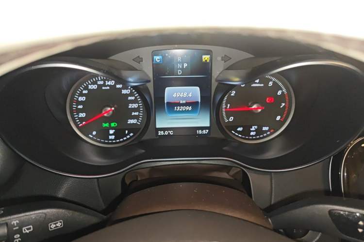 Used Mercedes-Benz GLC 2016 GLC 260 4MATIC Dynamic Edition Instrument Cluster