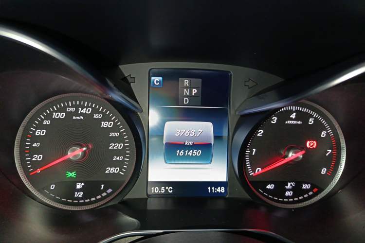 Used Mercedes-Benz GLC 2016 GLC 260 4MATIC Dynamic Edition Instrument Cluster