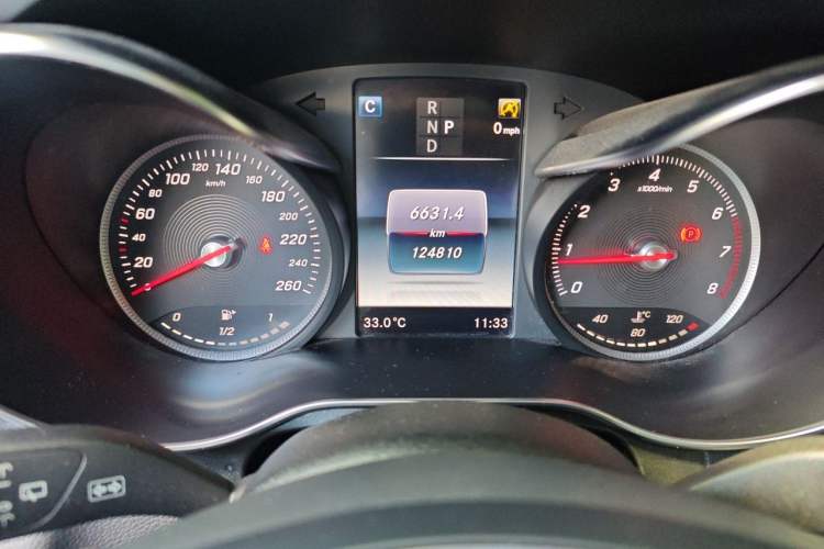 Used Mercedes-Benz GLC 2016 GLC 300 4MATIC Dynamic Model Instrument Cluster