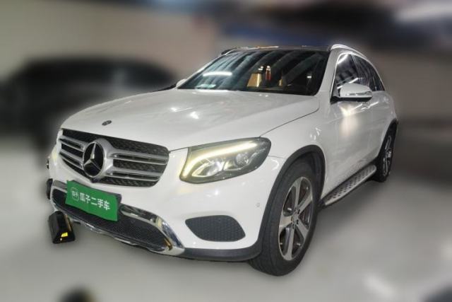 Used Mercedes-Benz GLC 2016 GLC 260 4MATIC Luxury Model