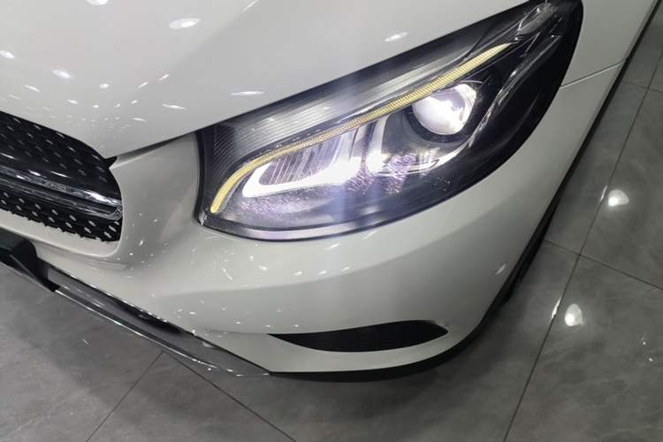 Used Mercedes-Benz GLC 2016 GLC 200 4MATIC Left Front Headlight