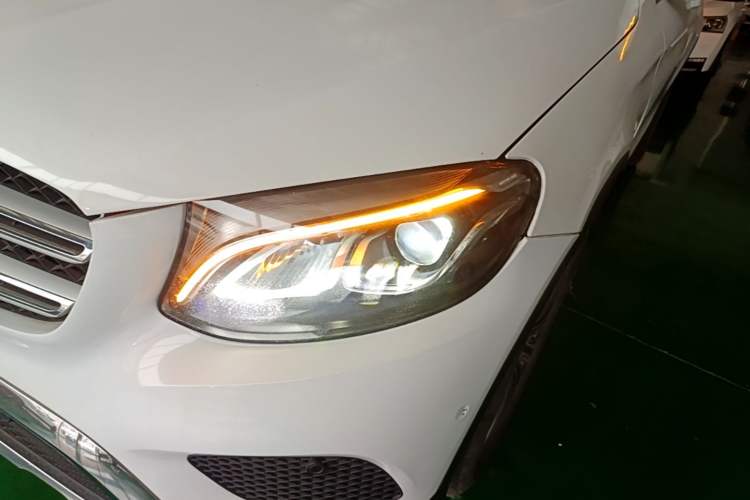 Used Mercedes-Benz GLC 2016 GLC 260 4MATIC Dynamic Edition Left Front Headlight