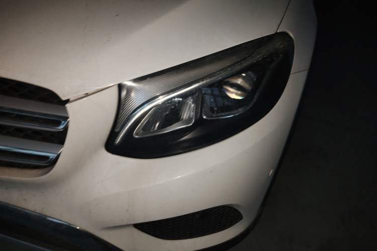 Used Mercedes-Benz GLC 2016 GLC 260 4MATIC Dynamic Edition Left Front Headlight
