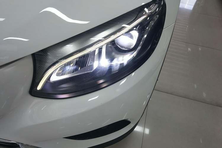 Used Mercedes-Benz GLC 2016 GLC 260 4MATIC Dynamic Edition Left Front Headlight