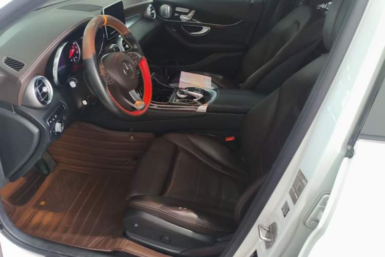 Used Mercedes-Benz GLC 2016 GLC 260 4MATIC Dynamic Edition Left Front Seat