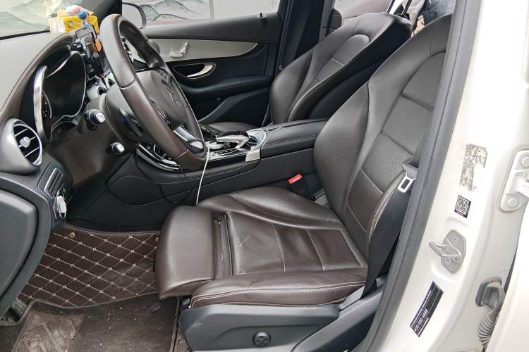 Used Mercedes-Benz GLC 2016 GLC 200 4MATIC Left Front Seat