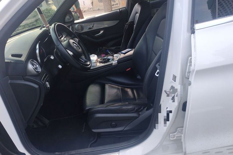 Used Mercedes-Benz GLC 2016 GLC 260 4MATIC Luxury Model Left Front Seat