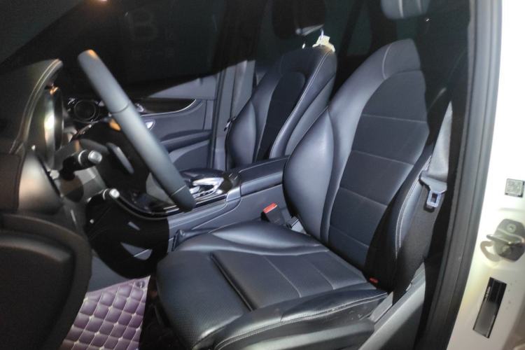 Used Mercedes-Benz GLC 2016 GLC 260 4MATIC Dynamic Edition Left Front Seat