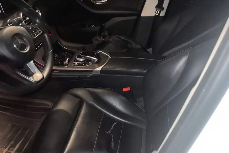 Used Mercedes-Benz GLC 2016 GLC 300 4MATIC Dynamic Model Left Front Seat