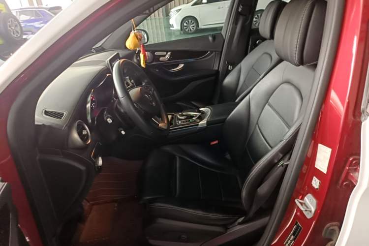 Used Mercedes-Benz GLC 2016 GLC 260 4MATIC Dynamic Edition Left Front Seat