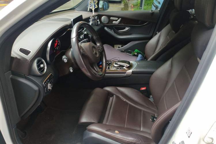 Used Mercedes-Benz GLC 2016 GLC 260 4MATIC Luxury Model Left Front Seat