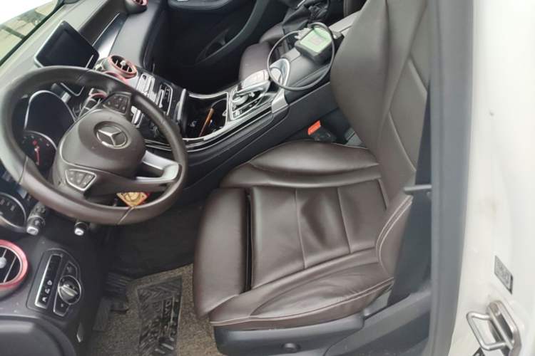 Used Mercedes-Benz GLC 2016 GLC 260 4MATIC Luxury Model Left Front Seat