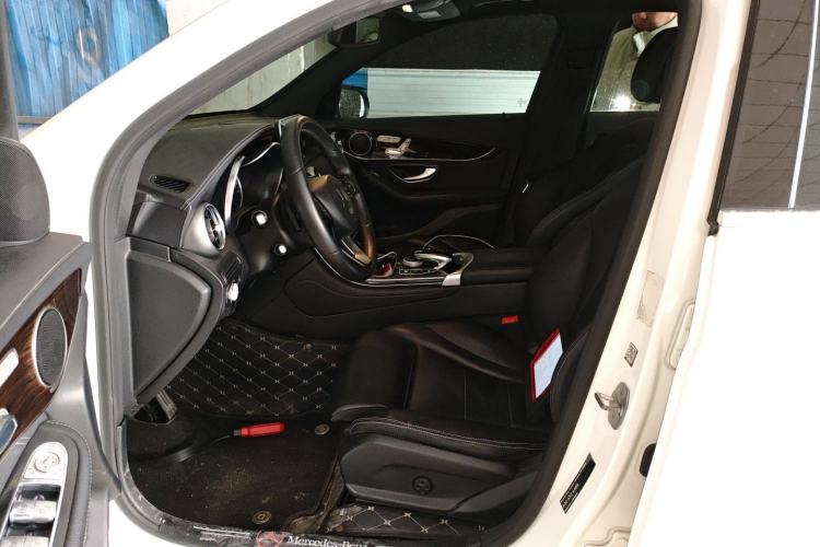 Used Mercedes-Benz GLC 2016 GLC 260 4MATIC Dynamic Edition Left Front Seat