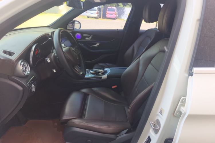 Used Mercedes-Benz GLC 2016 GLC 260 4MATIC Luxury Model Left Front Seat