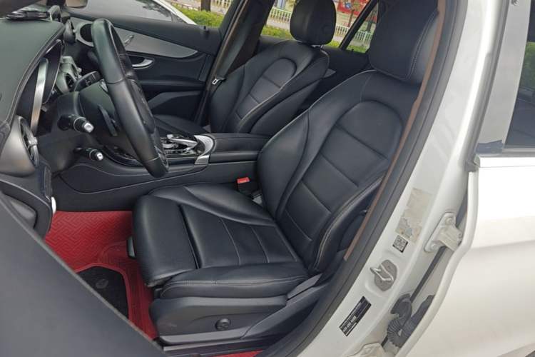 Used Mercedes-Benz GLC 2016 GLC 200 4MATIC Left Front Seat