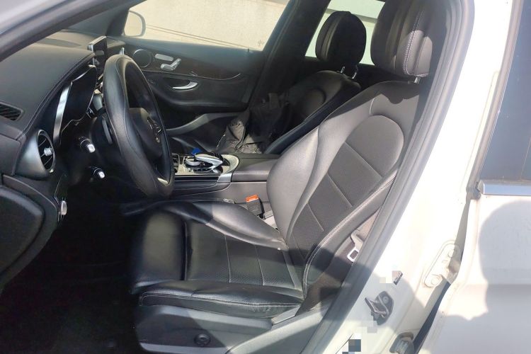 Used Mercedes-Benz GLC 2016 GLC 260 4MATIC Dynamic Edition Left Front Seat