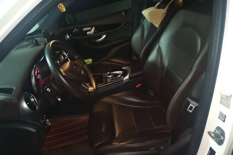 Used Mercedes-Benz GLC 2016 GLC 260 4MATIC Luxury Model Left Front Seat