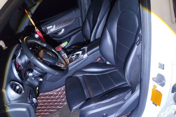 Used Mercedes-Benz GLC 2016 GLC 300 4MATIC Dynamic Model Left Front Seat